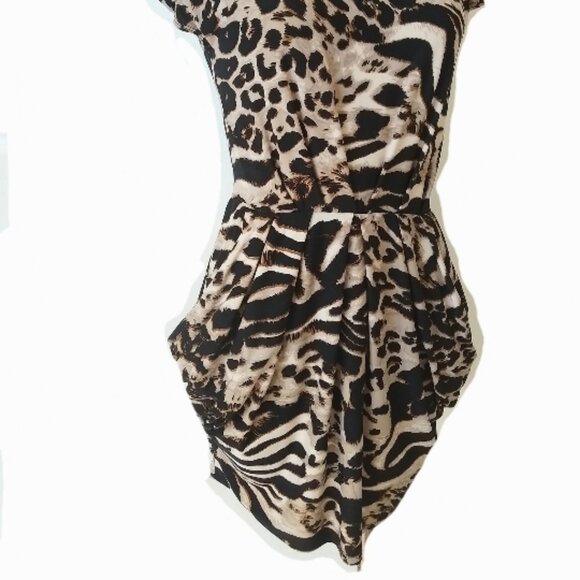 ALIN PAIGE Animal Print Mini Dress with Pockets | Bold Style! Size S - Picture 2 of 9
